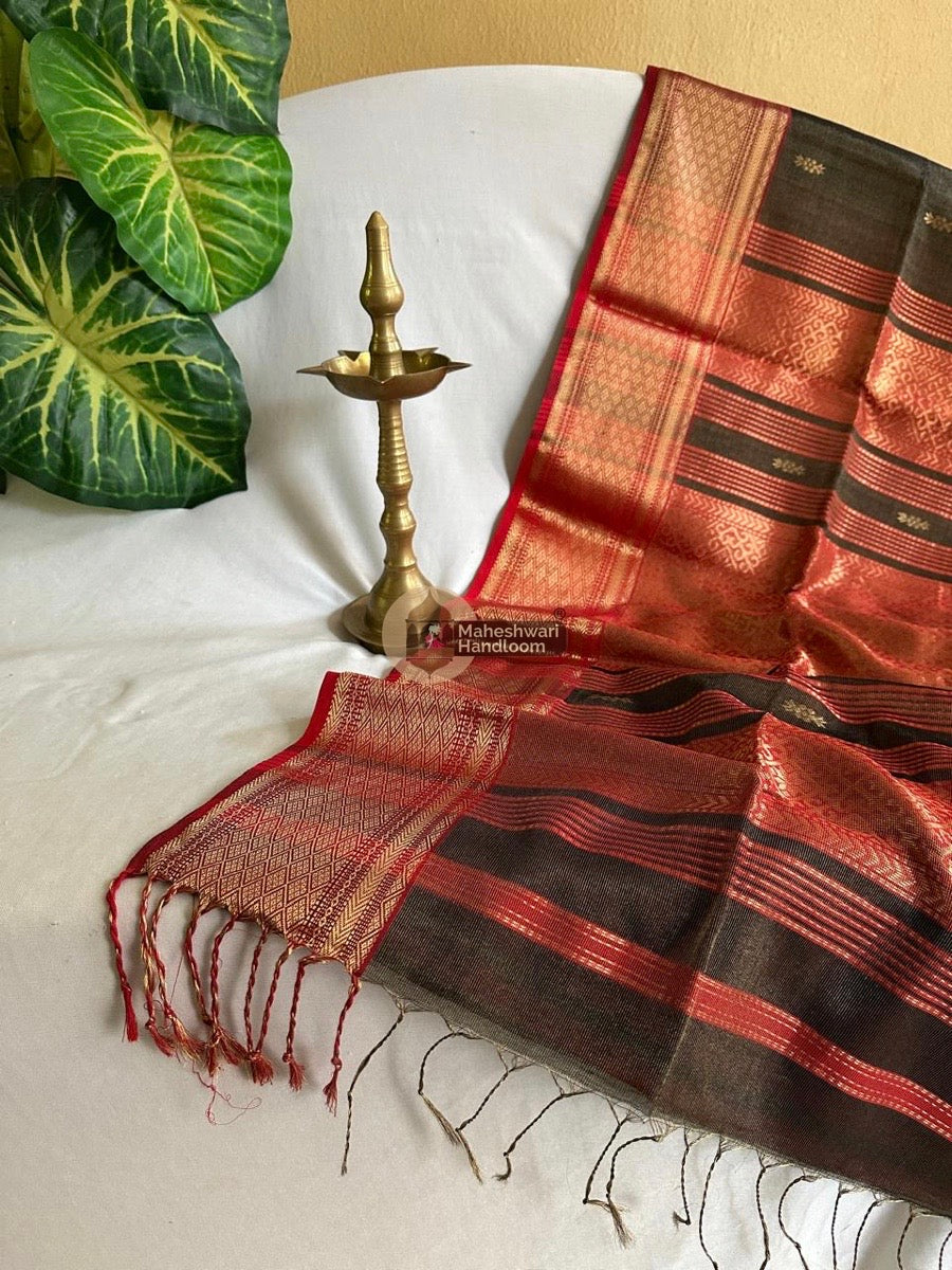 Maheshwari Black Tissue Rich Pallu Saree 03