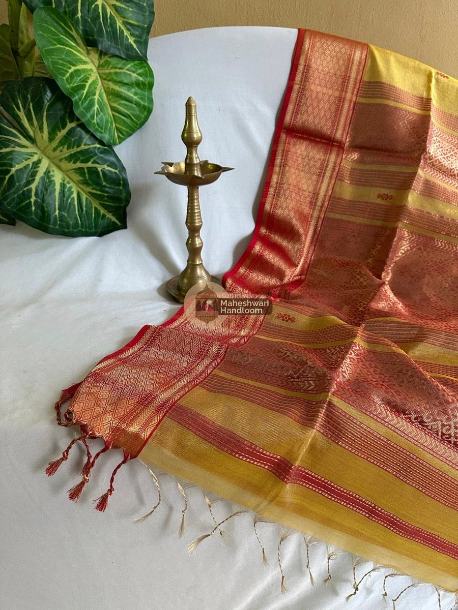 Maheshwari Yellow Tissue Rich Pallu Saree 014