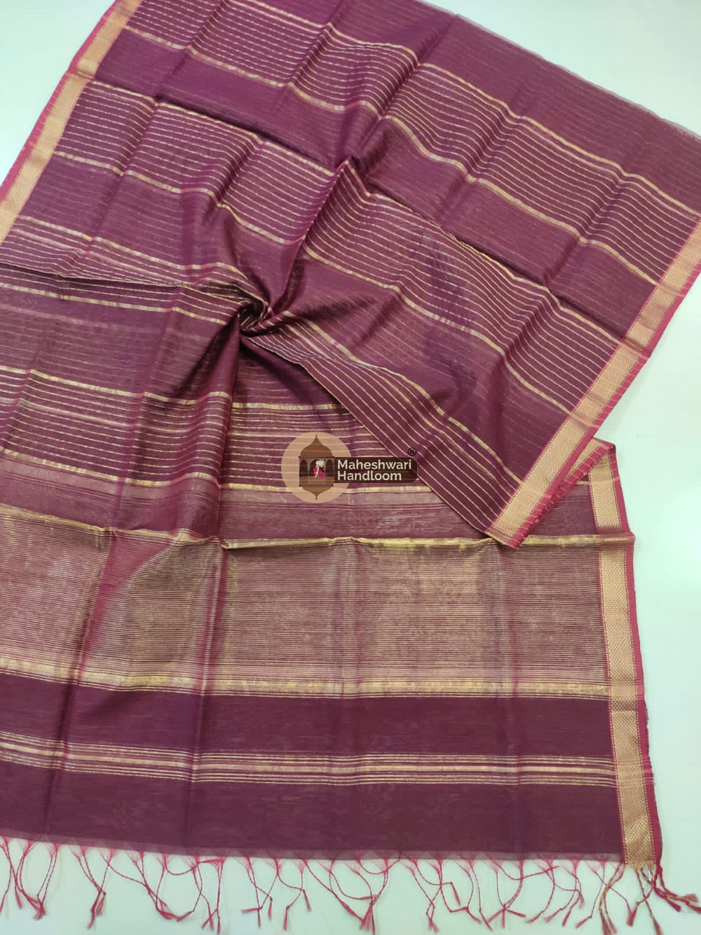 Maheshwari Magenta Silk Dupatta