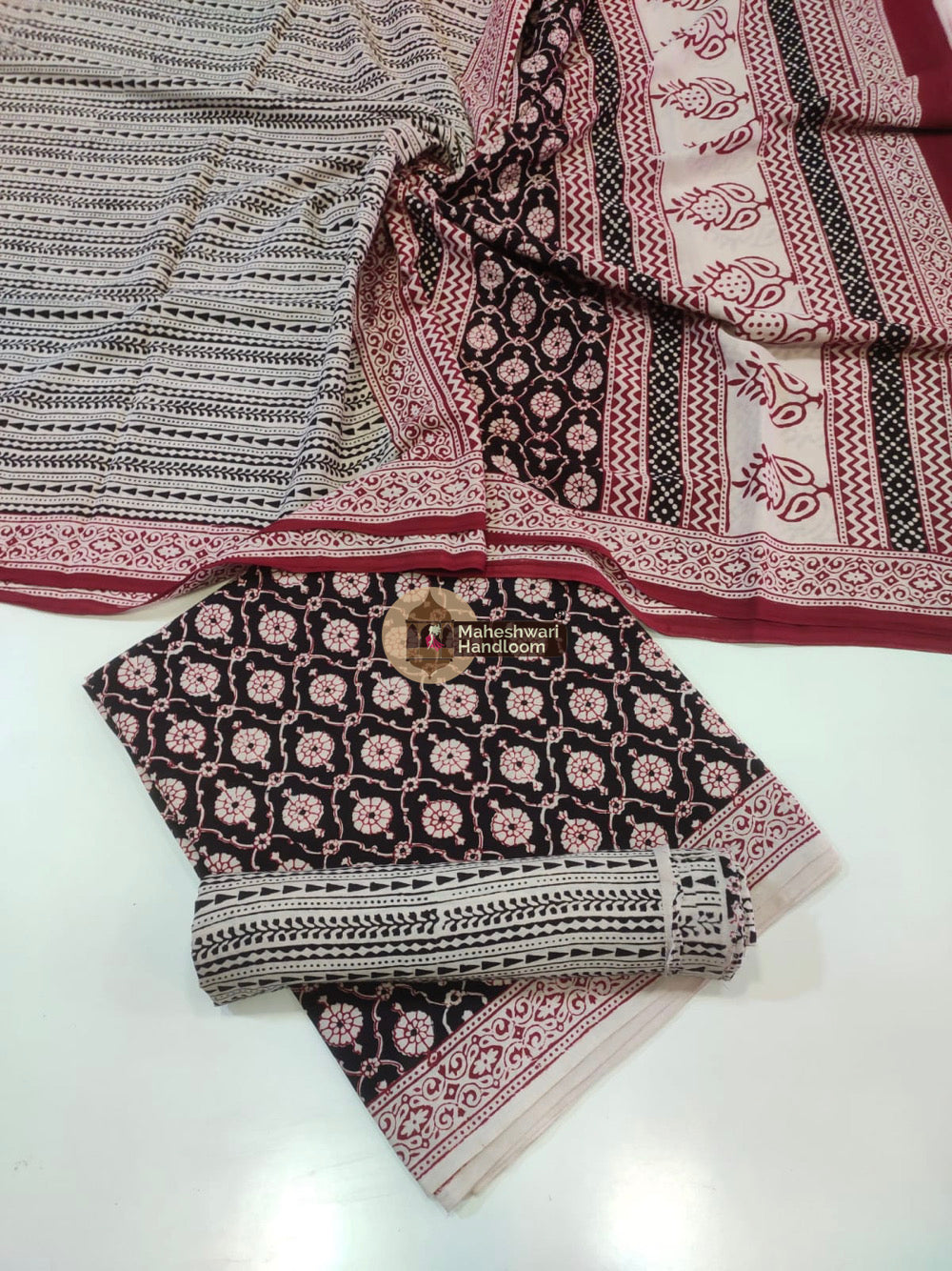 Back White Bagh Print Cotton Suit set 