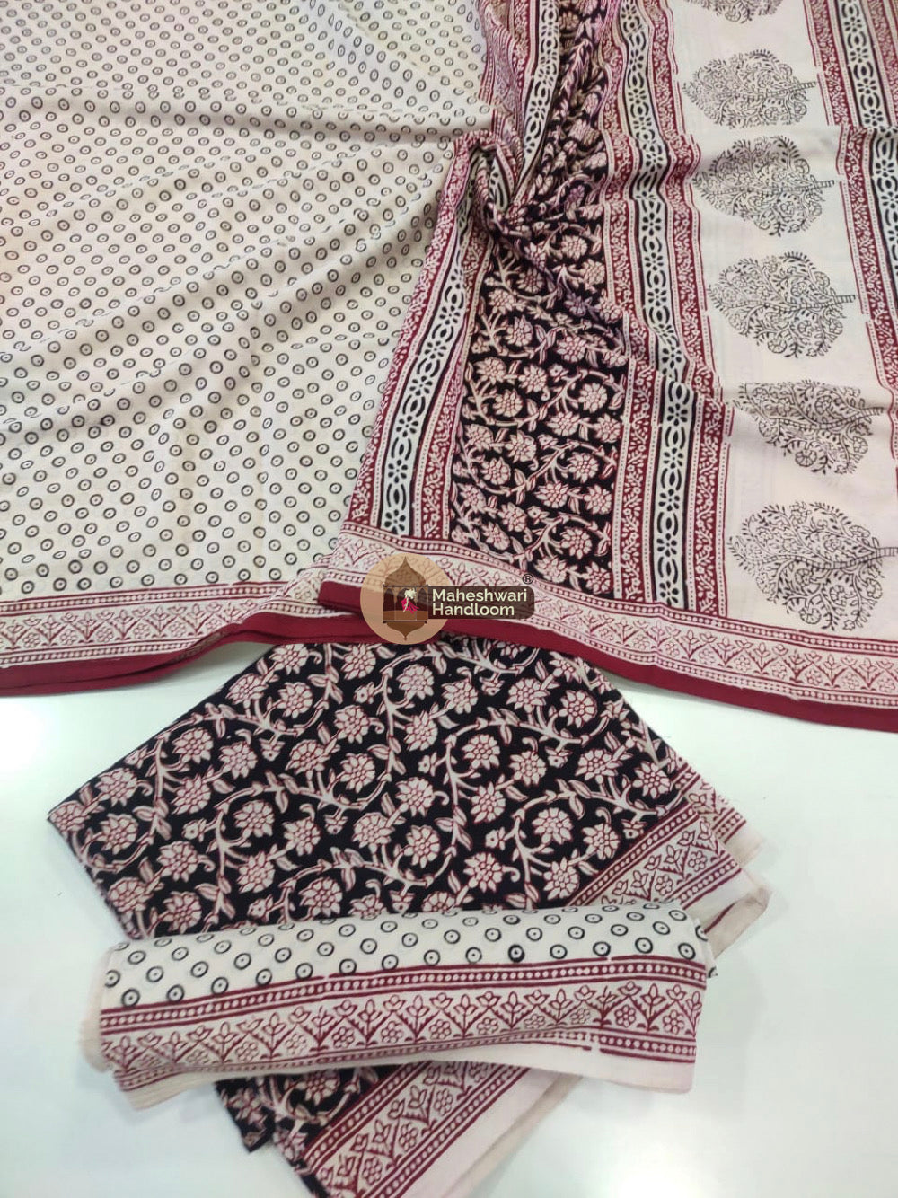 Red White Bagh Print Cotton Suit set