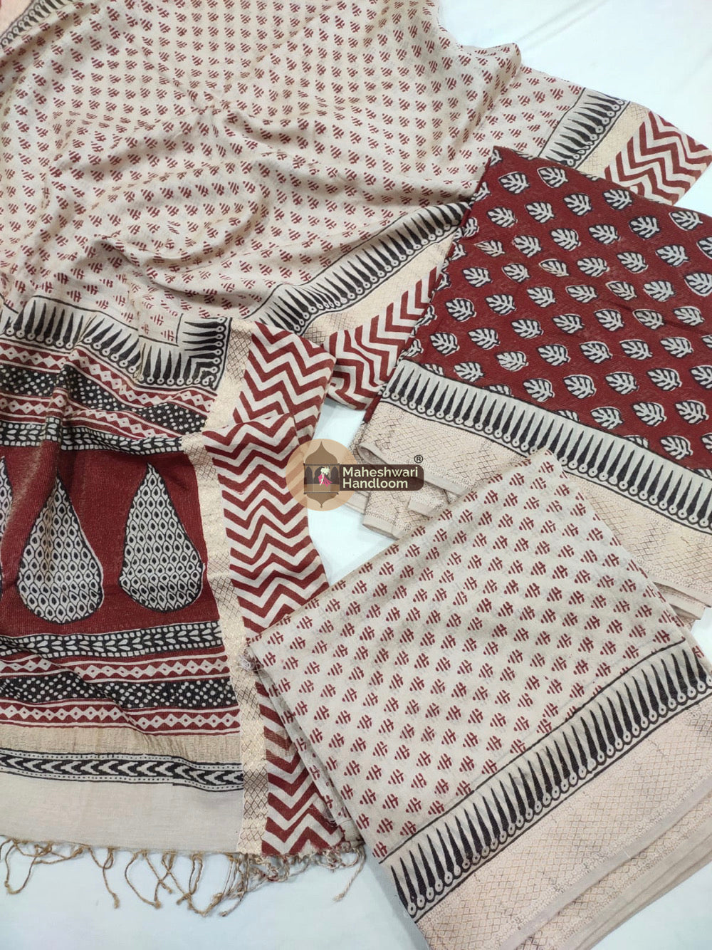 Red White Maheshwari Bagh Print Suit set - 68