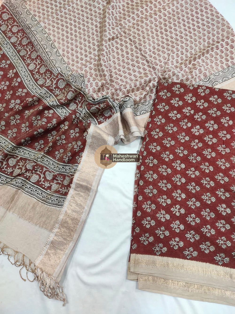 Red White Maheshwari Bagh Print Suit set - 39