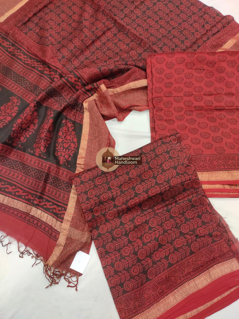 Red Black Maheshwari Bagh Print Suit set - 30