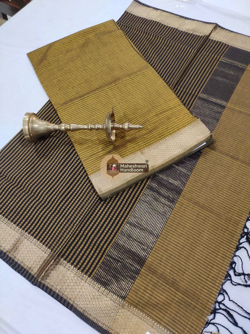 Maheshwari Checks Top Dupatta Suits