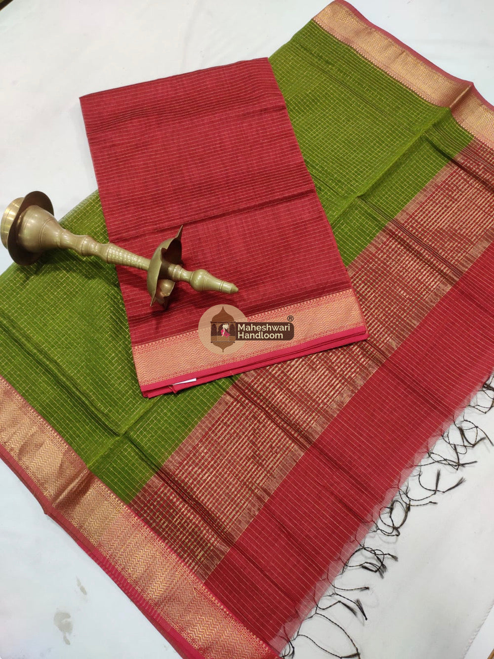 Maheshwari Red Checks Top Dupatta Suits