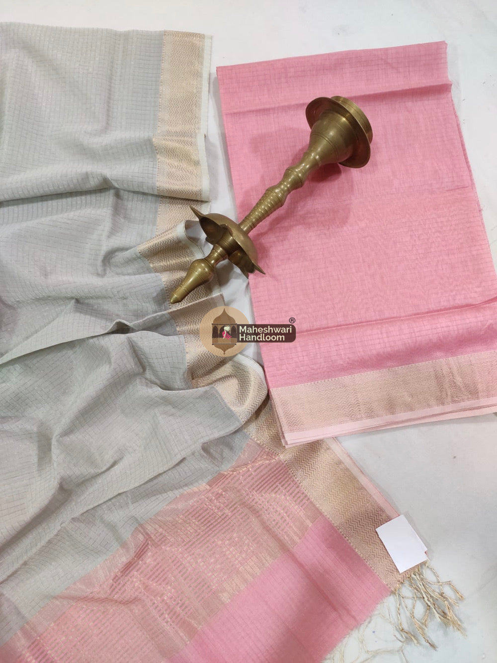Maheshwari Baby Pink Checks Top Dupatta Suits 