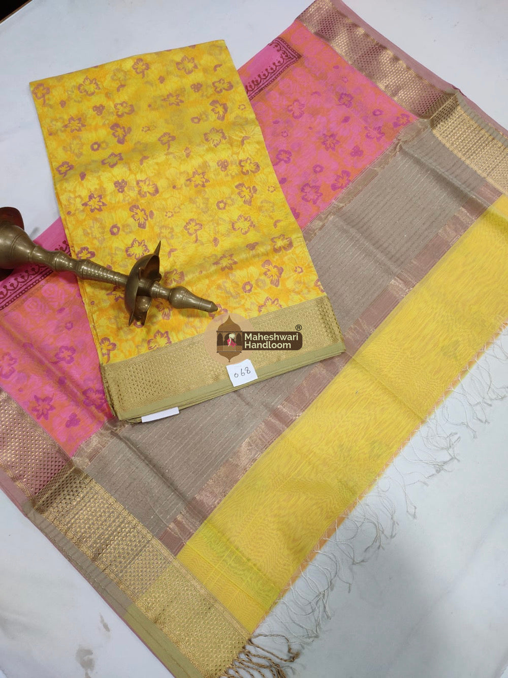 Yellow Maheshwari Printed Top Dupatta Suits - 39