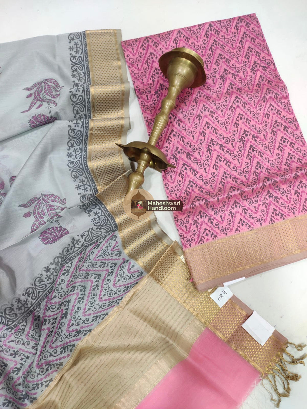 Pink Maheshwari Printed Top Dupatta Suits - 31