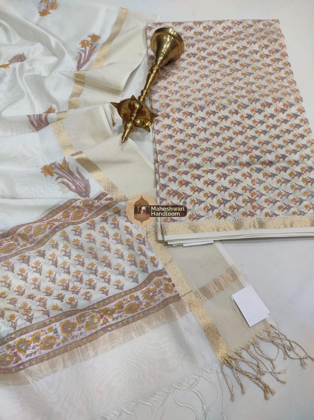 White Maheshwari Printed Top Dupatta Suits - 10