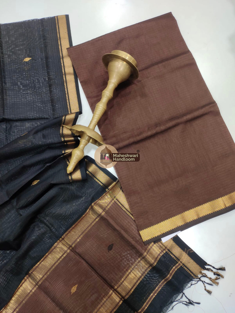 Maheshwari Brown Butti Top Dupatta Suits