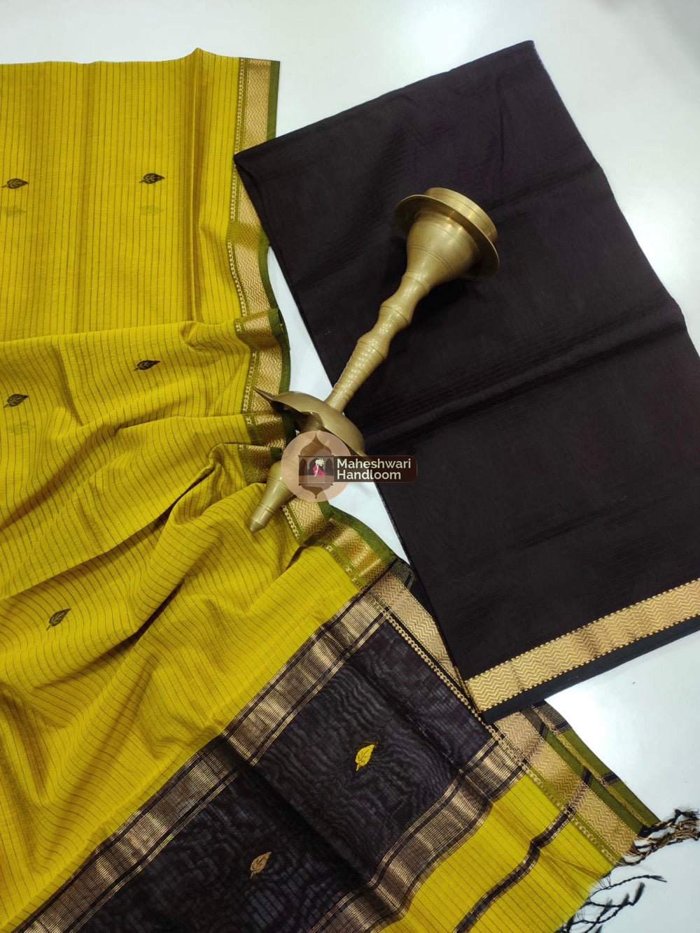 Maheshwari Black Butti Top Dupatta Suits