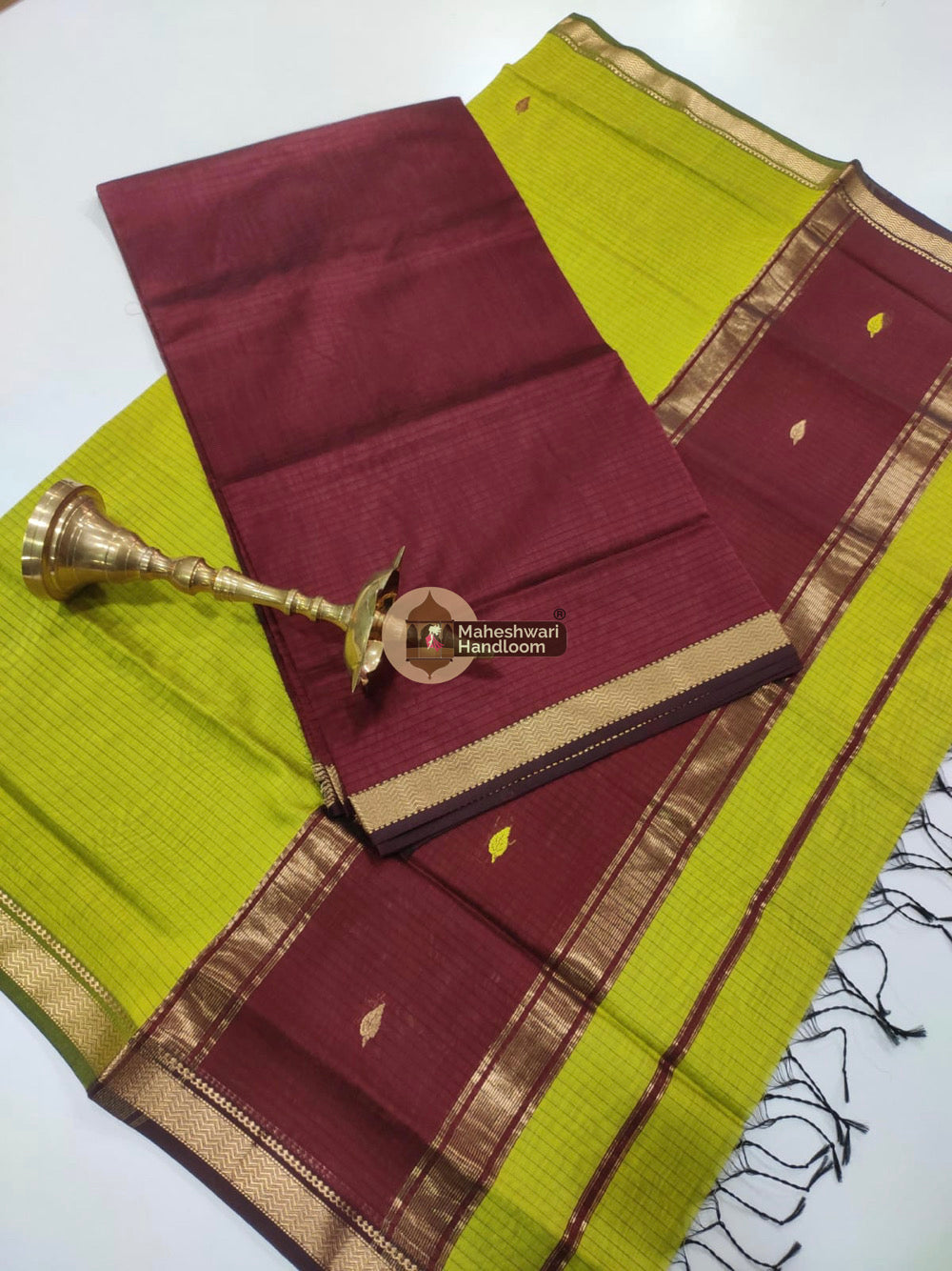Maheshwari Maroon Butti Top Dupatta Suits