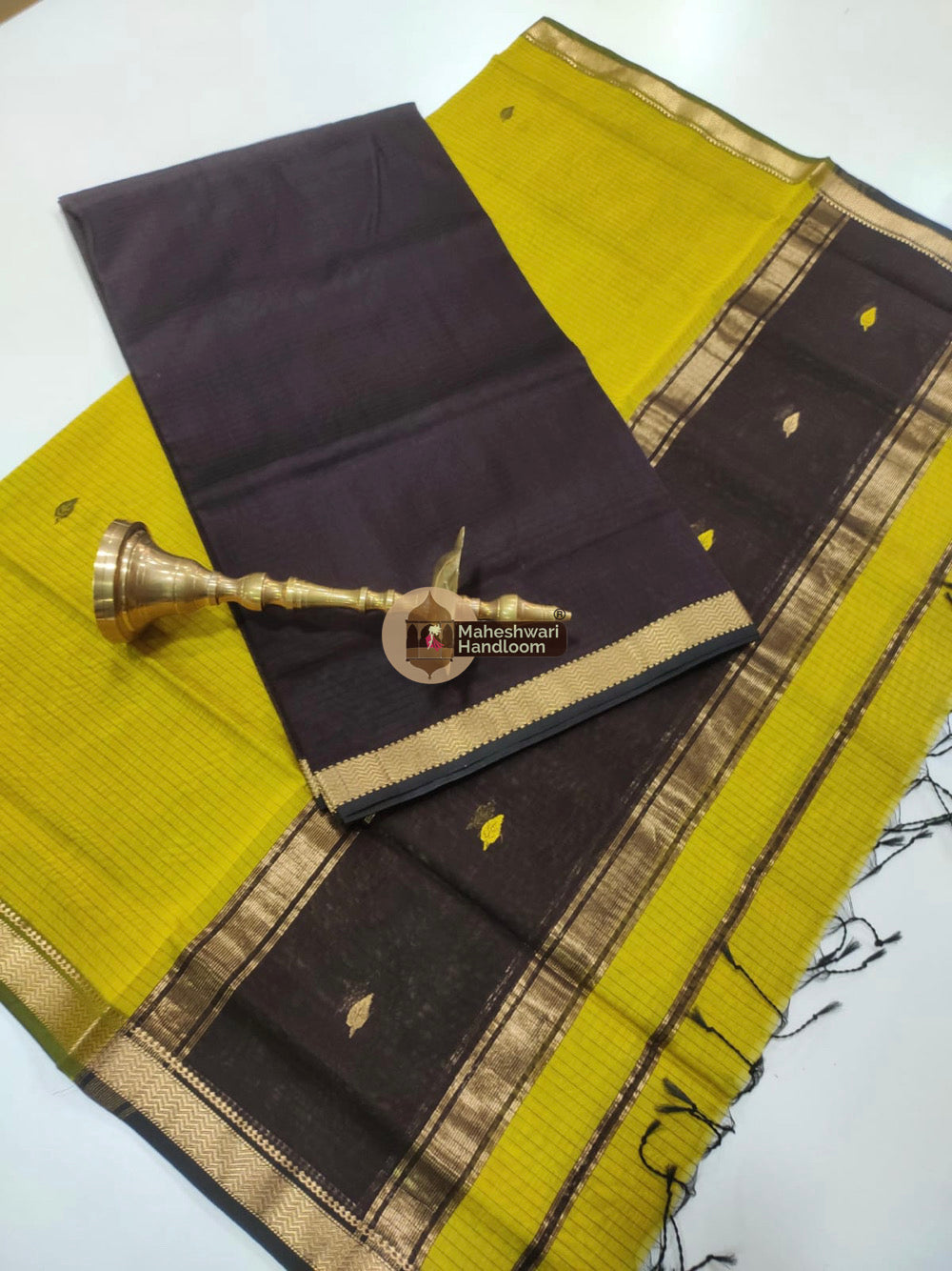 Maheshwari Black Butti Top Dupatta Suits