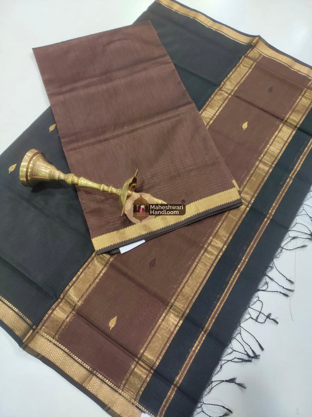 Maheshwari Brown Butti Top Dupatta Suits