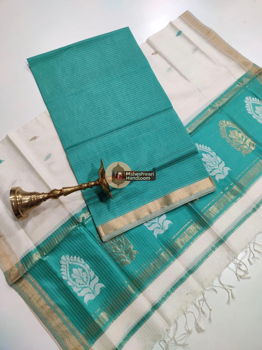 Paris Green Maheshwari Butta Top Dupatta Suits