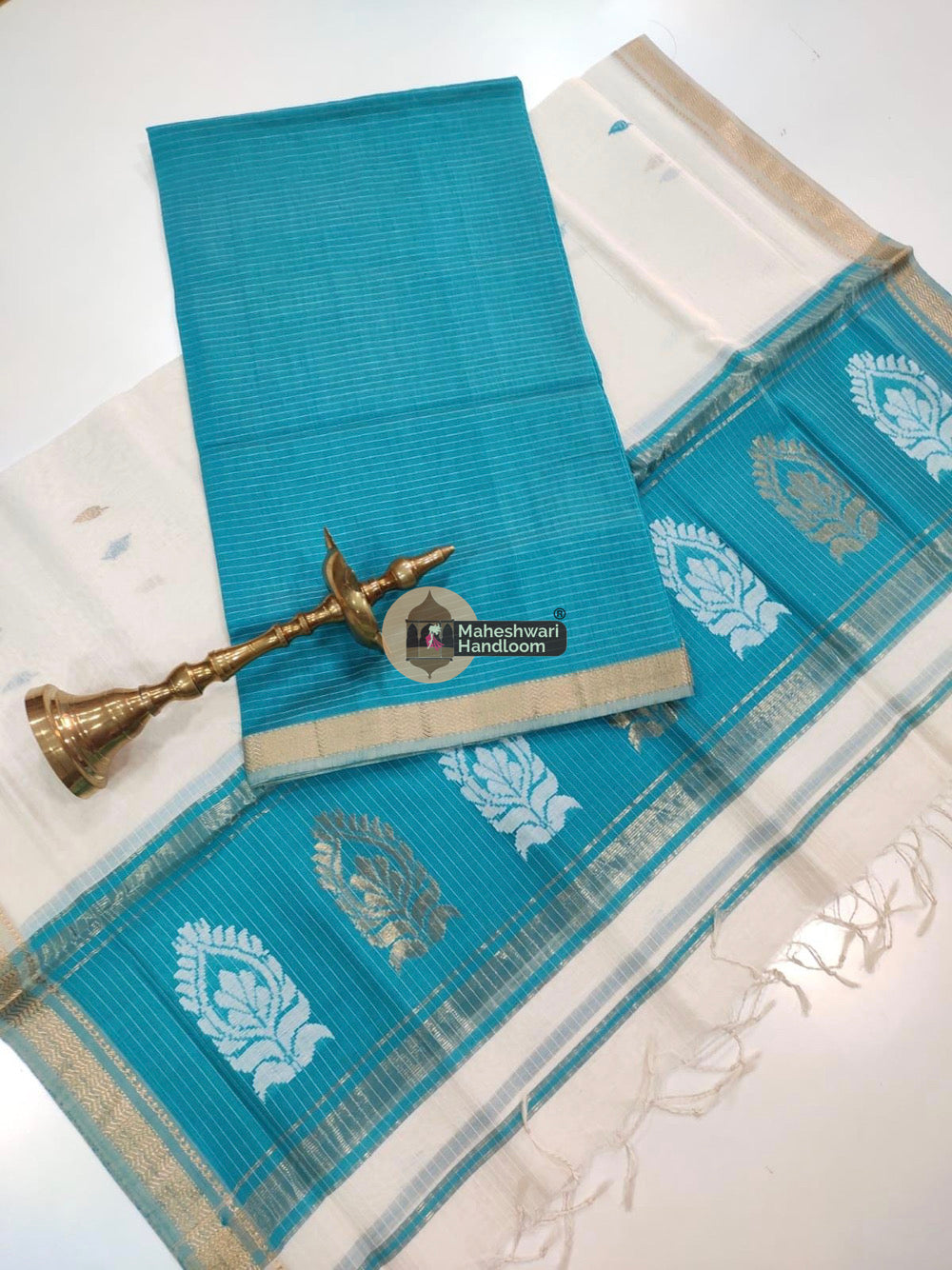 Sky Blue Maheshwari Butta Top Dupatta 