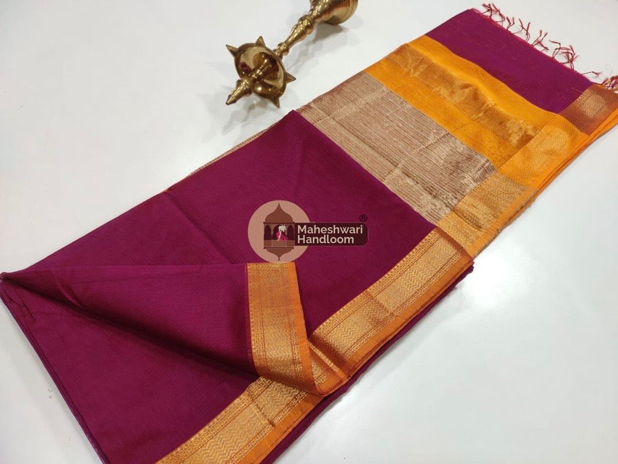 Maheshwari Magenta Pink Gicha Pallu Saree 