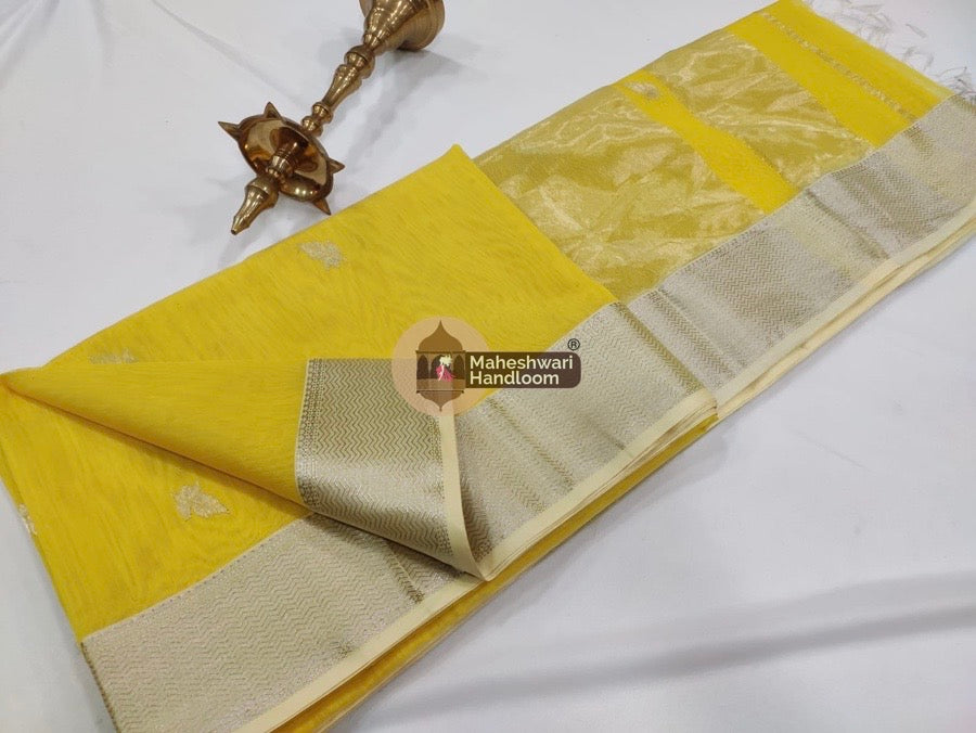 Maheshwari Yellow Silver Zari Butti Saree