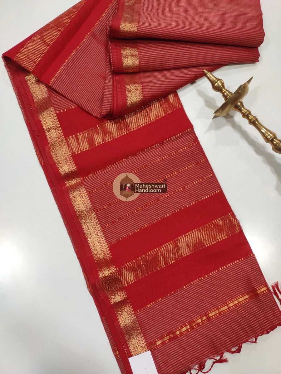 Maheshwari Red Garbha Reshmi 75% Mulbury Silk Saree 