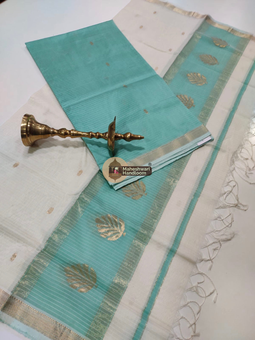 Maheshwari Blue Katan Silk Top Dupatta Set 