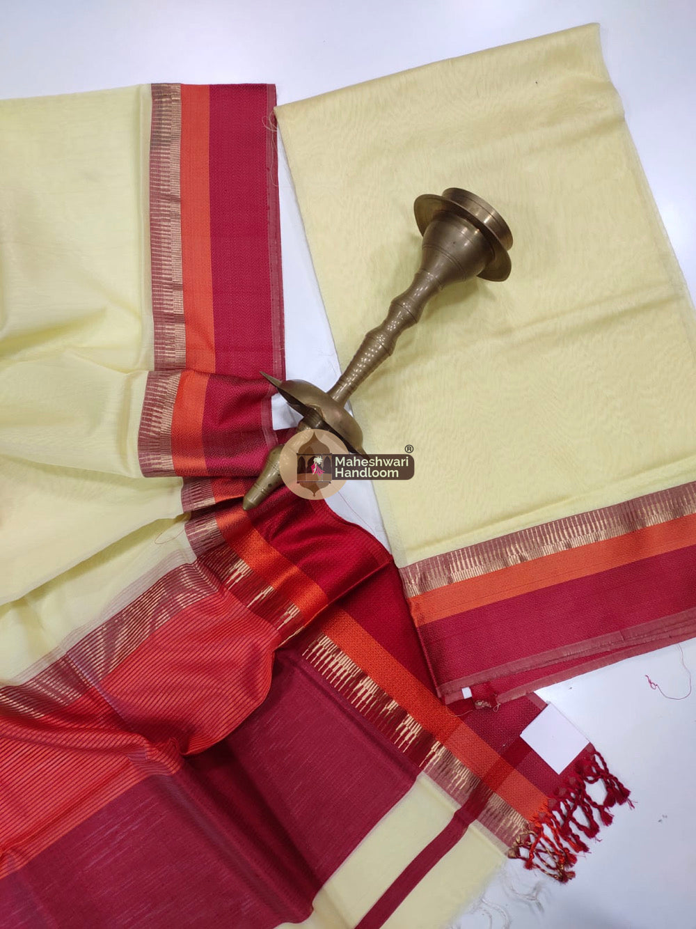 Maheshwari Butter Yellow  Multicolor Border Top Dupatta Set 