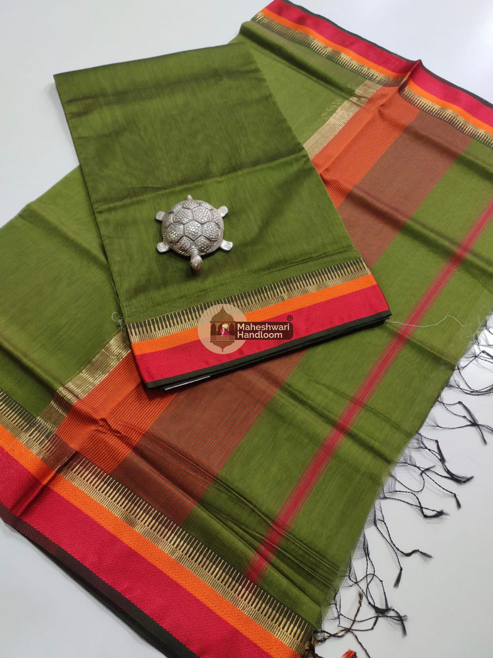 Maheshwari Olive Green Multicolor Border Top Dupatta Set