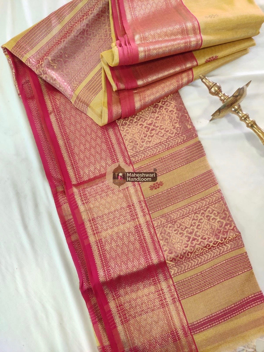 Exclusive Yellow Tissue Rich Pallu Maheshwari Saree 04