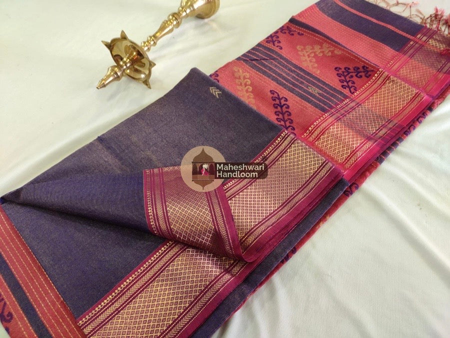 Exclusive Purple Tissue Rich Pallu Maheshwari Saree 07