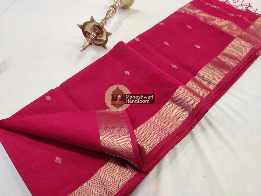 Maheshwari Pink Zari Butti Saree