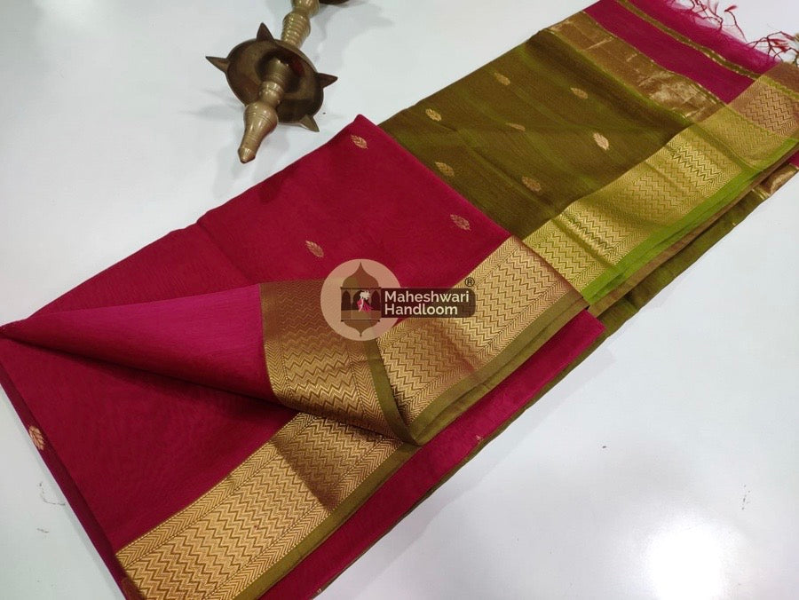 Maheshwari Pink Zari Butti Saree 