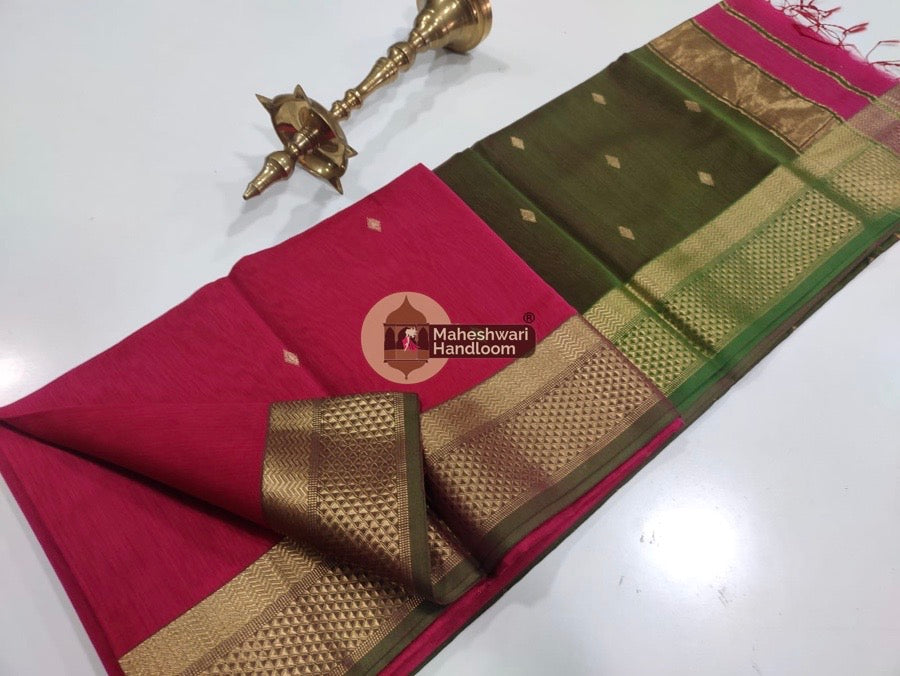 Maheshwari Pink Zari Butti Saree