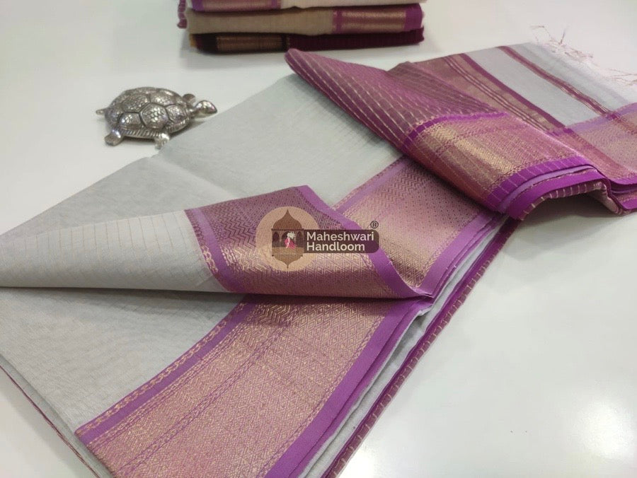 Maheshwari Light Grey Self Zari Lining Body Saree 021