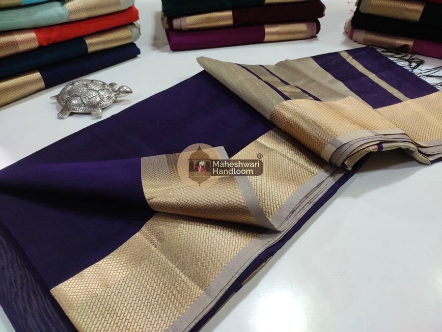 Navy Blue Thread Border Saree 03