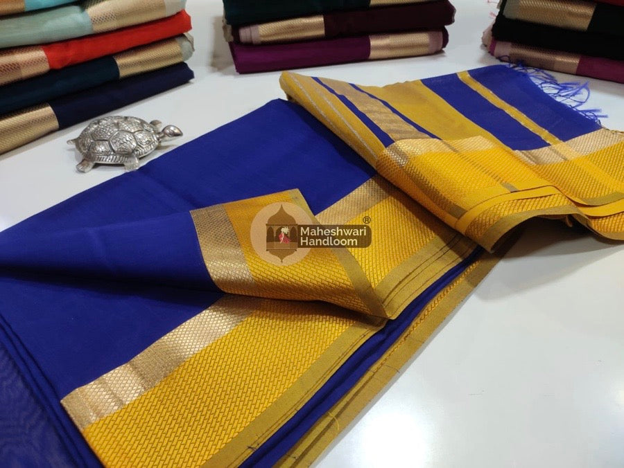 Navy Blue Thread Border Saree 14