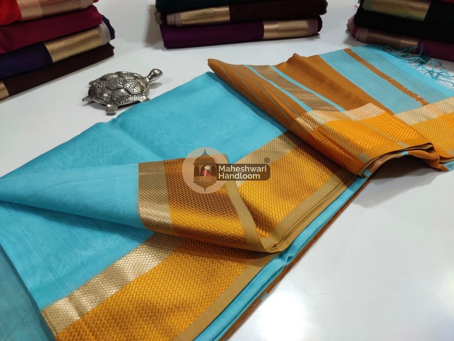 Bright Sky Blue Thread Border Saree 13