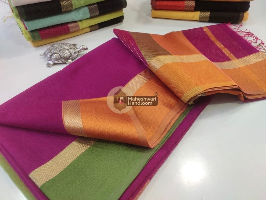 Magenta Ganga Jamuna Border Saree 021