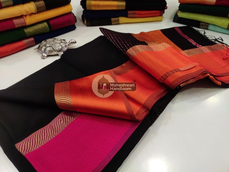 Black Ganga Jamuna Border Saree 024