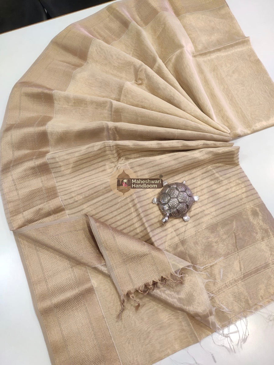 Exclusive Cream Yellow Maheshwari Tissue Weaving Saree With Broad Zari Border 011