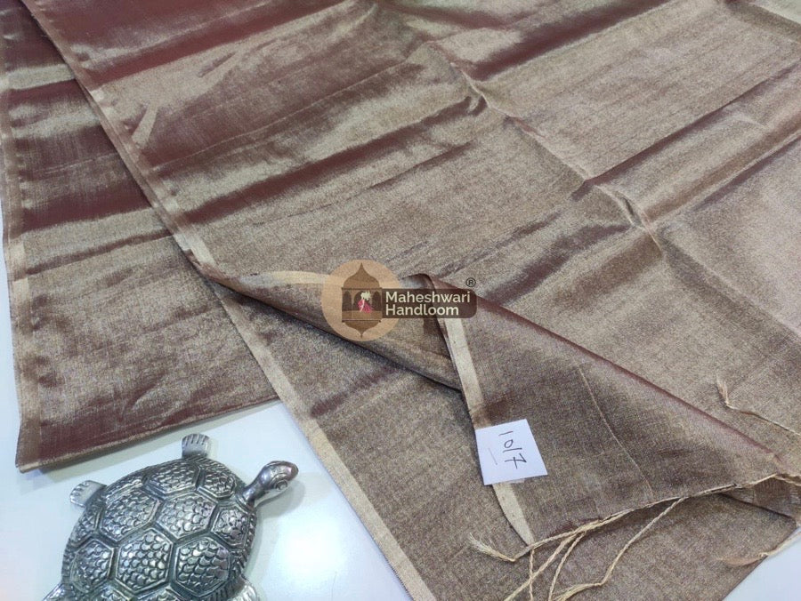 Exclusive Light Brown Maheshwari Full Tissue Weaving Saree With Thin Zari Border 04