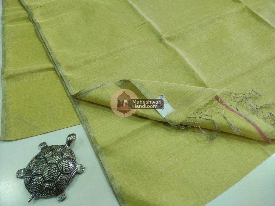 Exclusive Light Lemon Yellow  Maheshwari Full Silver Tissue Sarees 12