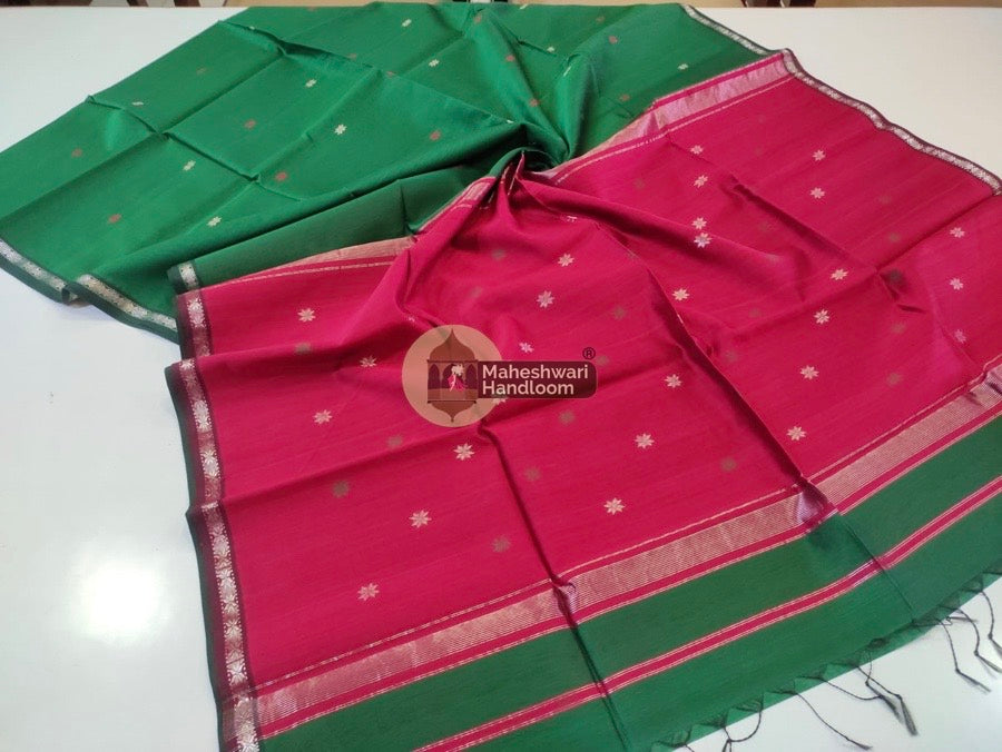 Maheshwari Bottle Green Zari Butti Saree 09