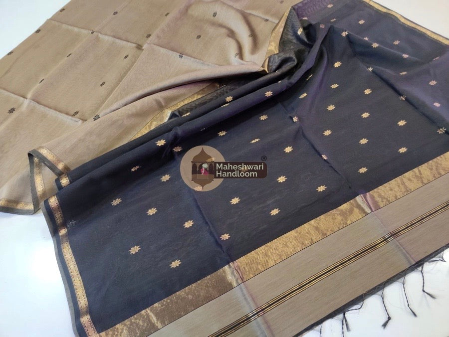 Maheshwari Beige Zari Butti Saree 04