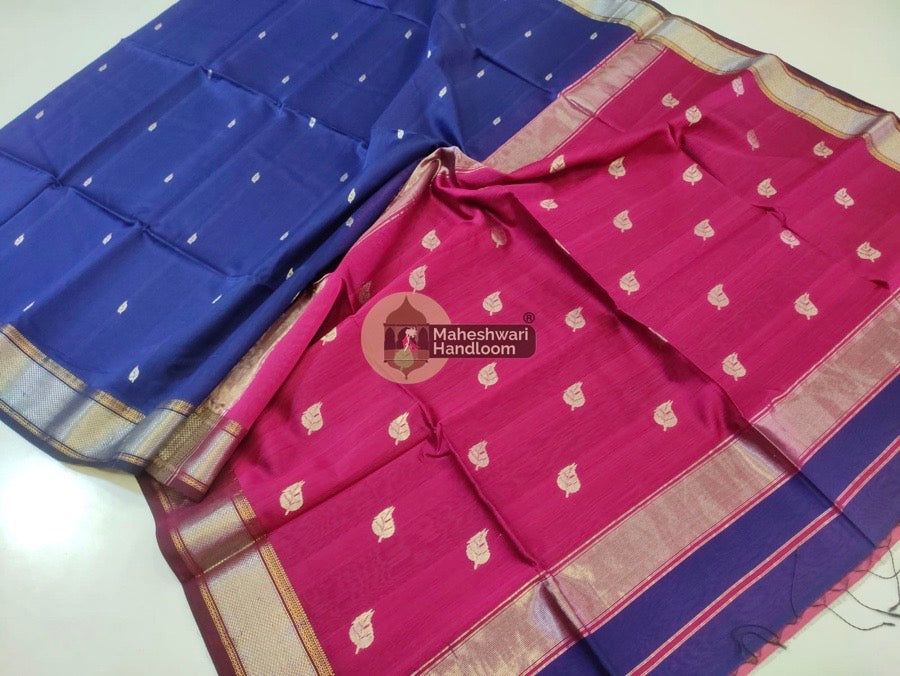 Exclusive Maheshwari Blue Silver Butta-Butti Zari Border Saree 07