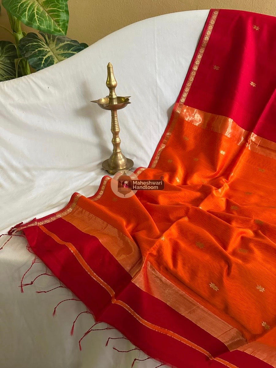 Maheshwari Red Zari Butti Saree 015