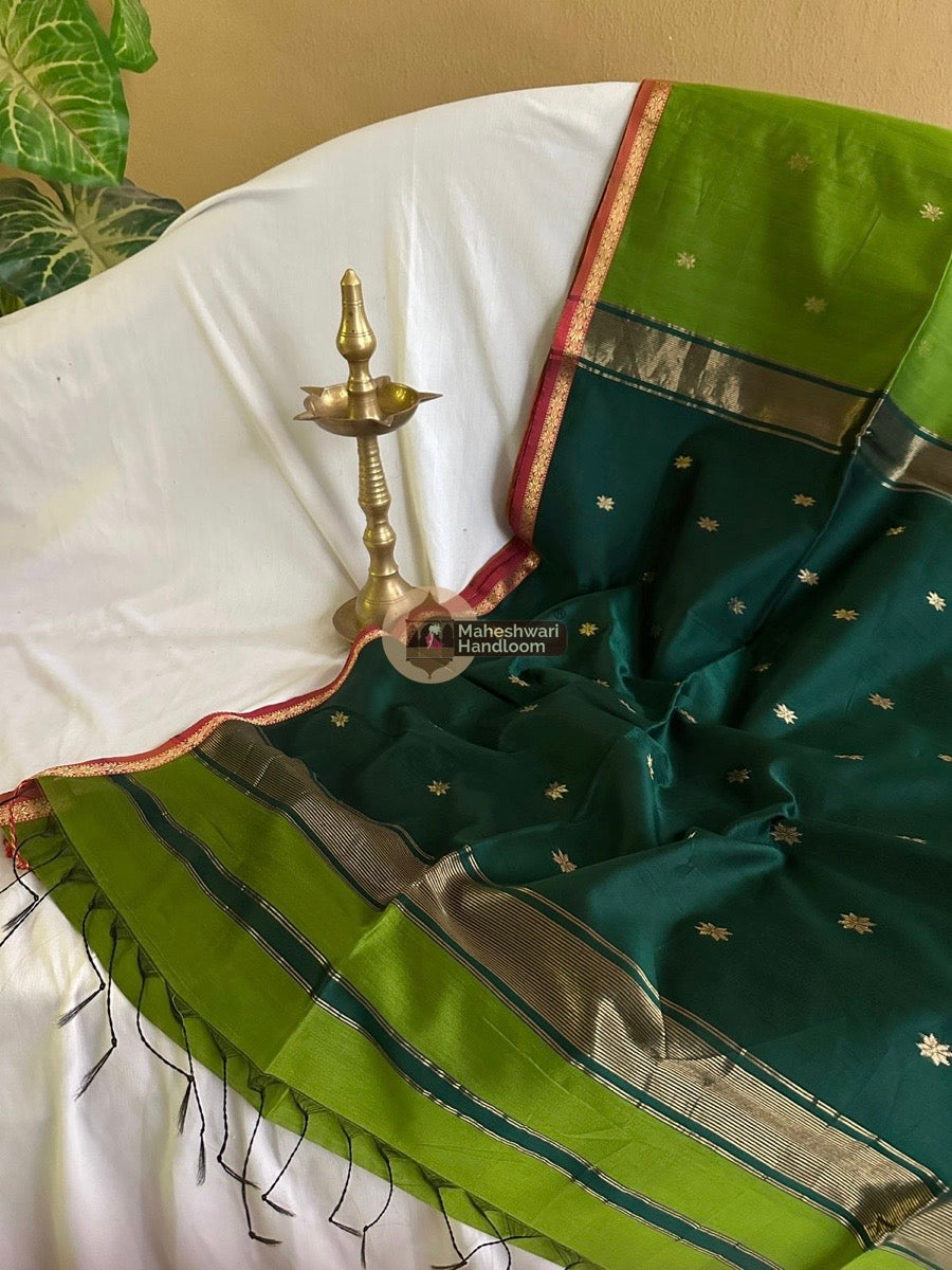 Maheshwari Mehendi Green Zari Butti Saree 019
