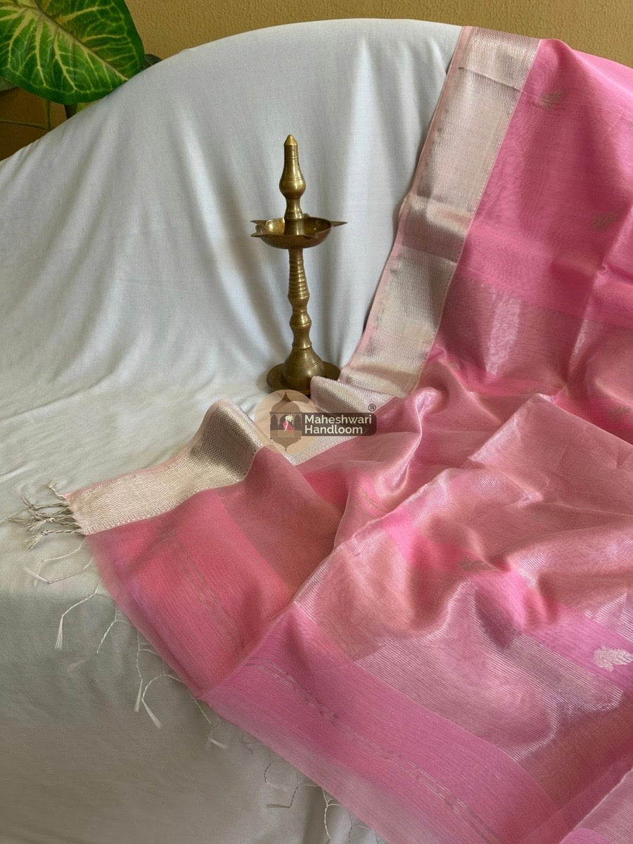 Maheshwari Pink Silver Butti Saree 016