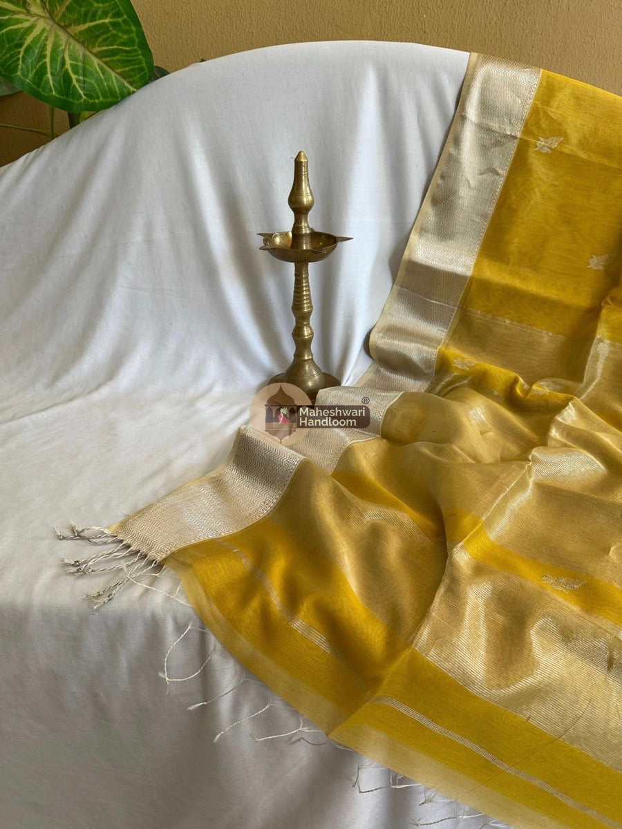 Maheshwari Dark Pastel Yellow Silver Butti Saree 015