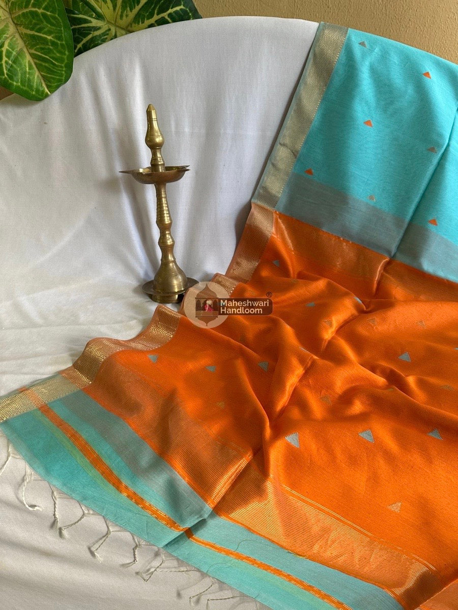 Maheshwari Sky Blue Zari Butti Saree 017
