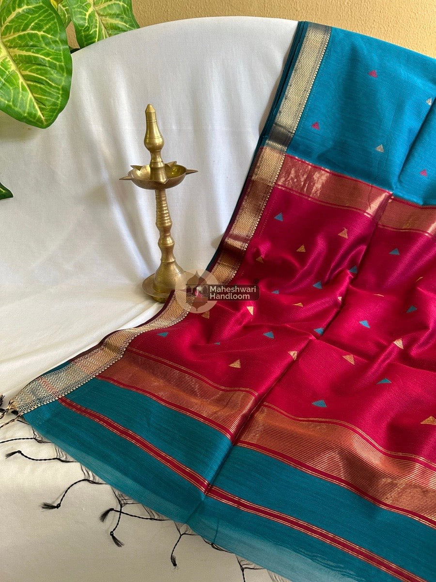 Maheshwari Rama Green Zari Butti Saree 020